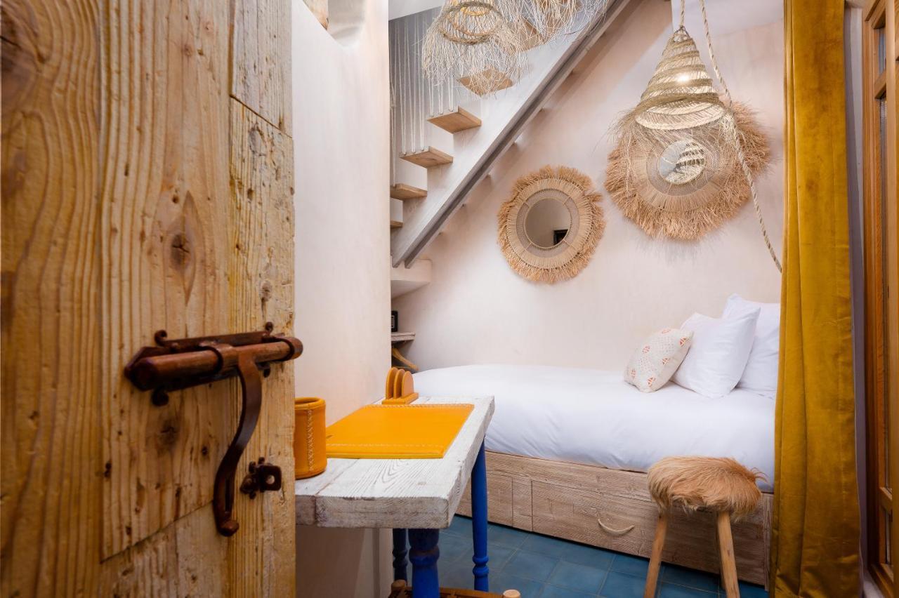 Mama Lova Hotel, Riad, Restaurant & Spa Эс-Сувейра Экстерьер фото