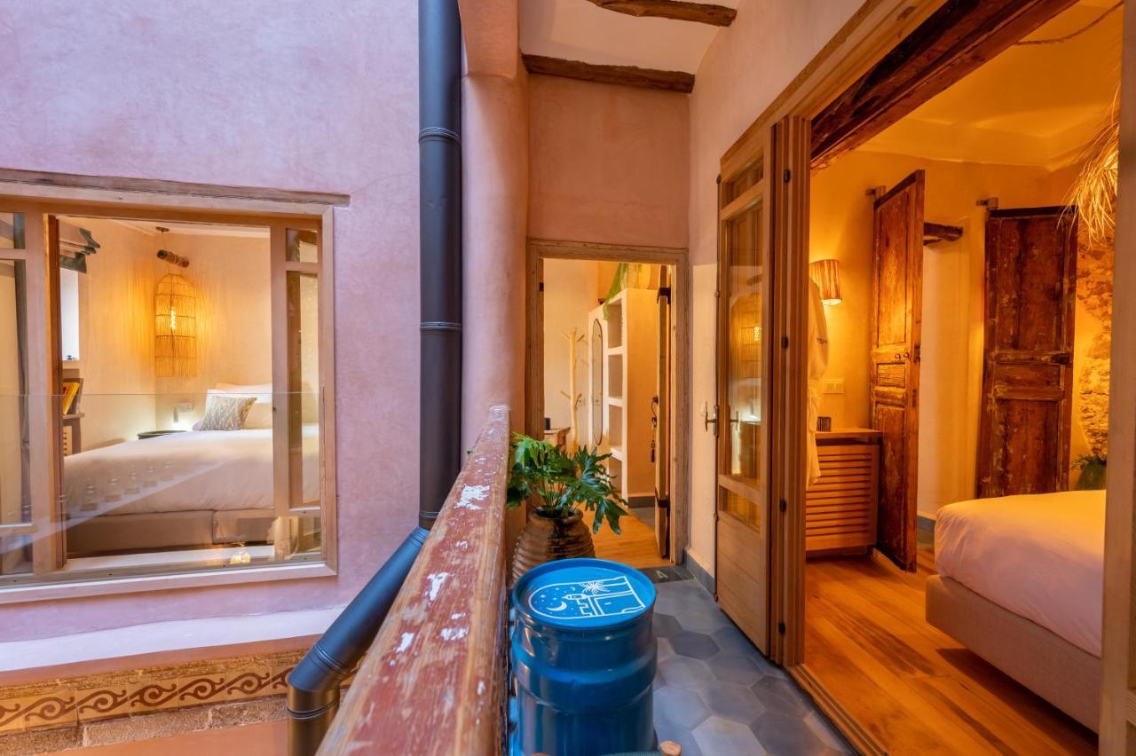 Mama Lova Hotel, Riad, Restaurant & Spa Эс-Сувейра Экстерьер фото