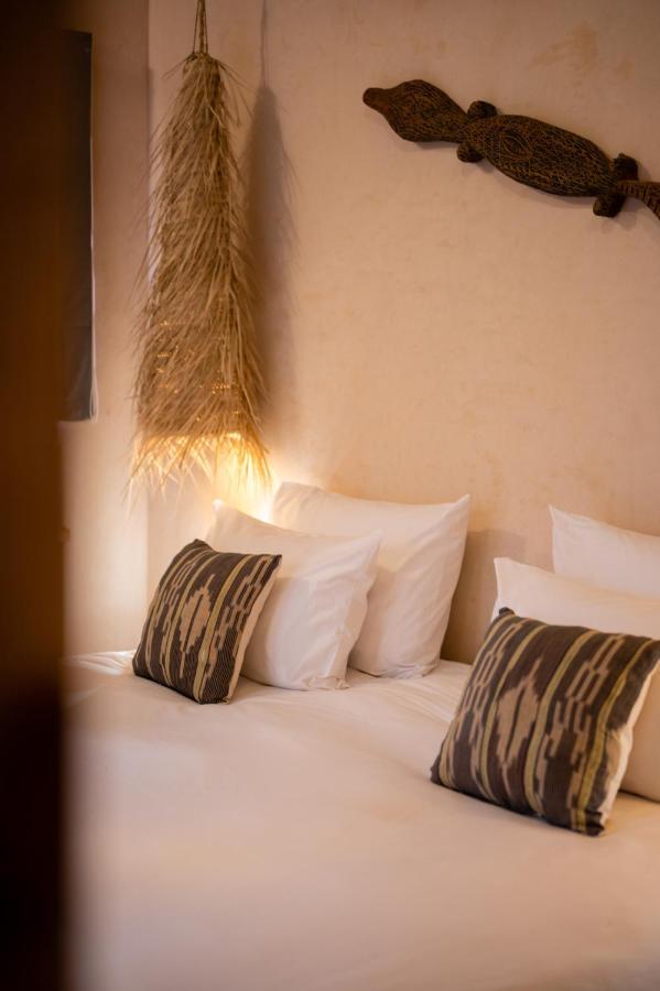 Mama Lova Hotel, Riad, Restaurant & Spa Эс-Сувейра Экстерьер фото